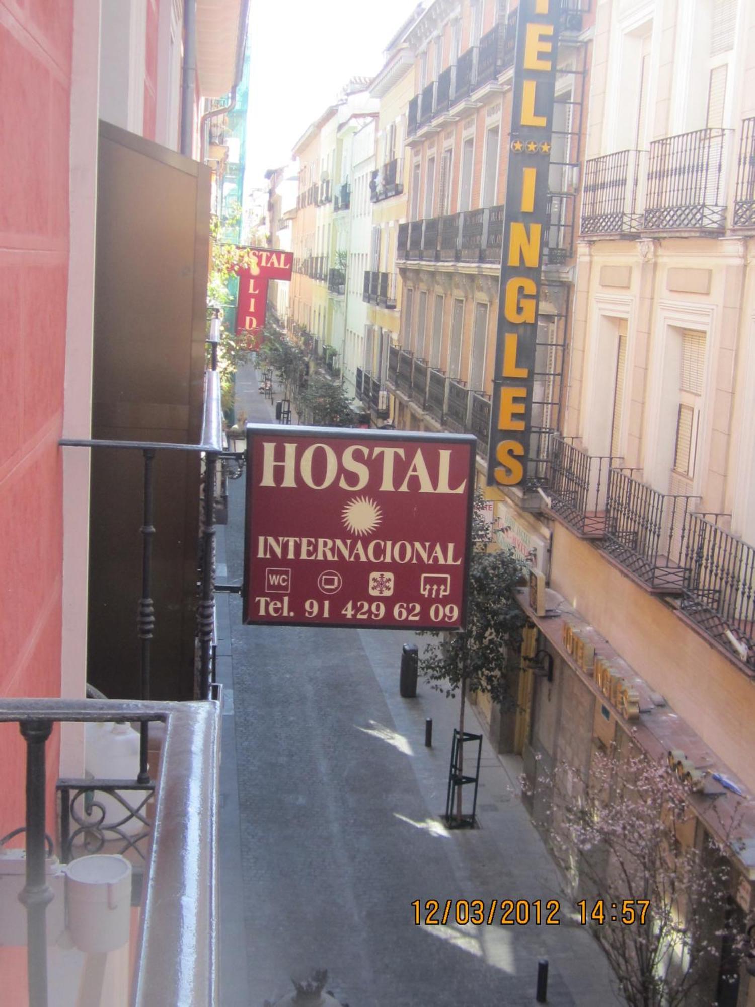 Hostal Internacional Madrid Exterior photo